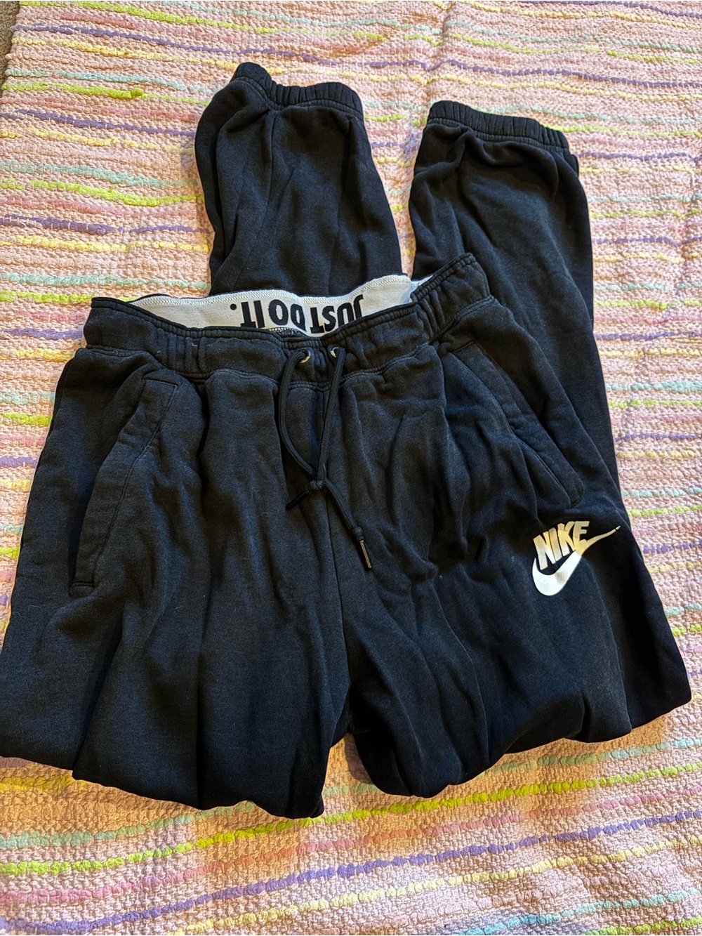 Nike Black Kids Swoosh Jogger Sweatpants